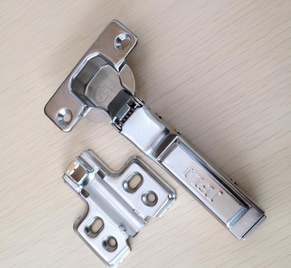 内行人告诫:安装橱柜前,这六个细节要注意,早点知道不吃亏