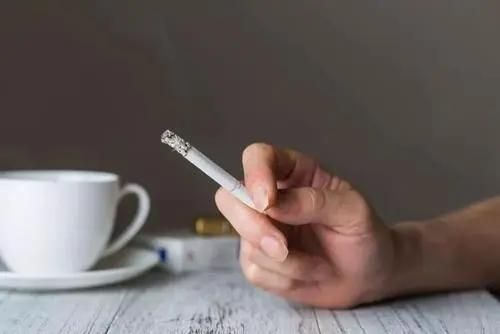 肠胃|饭后半小时是养胃黄金期,提醒:饭后不要做这4件事,对胃部不利