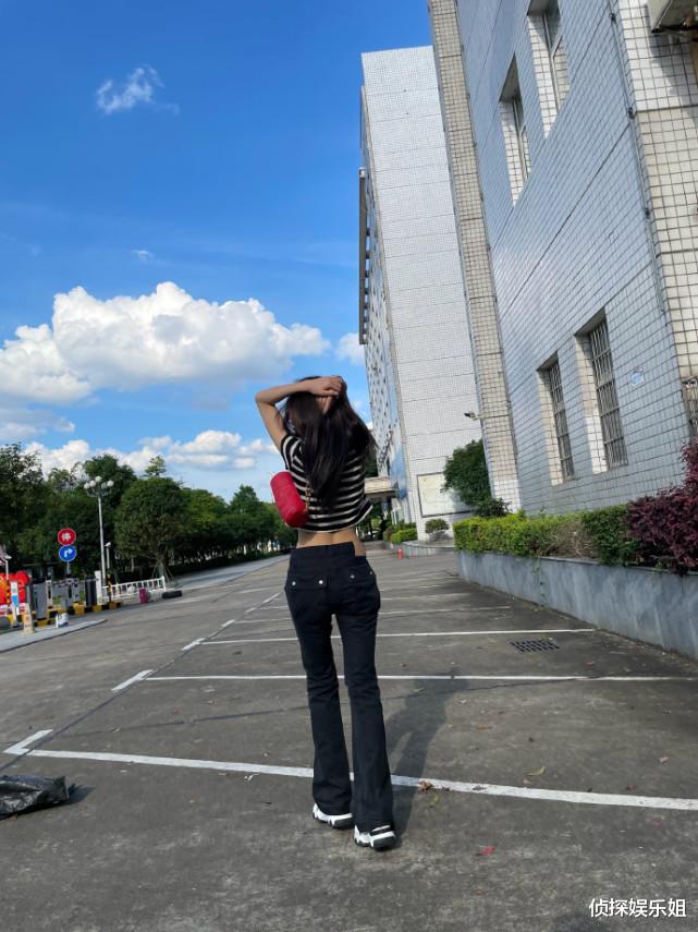 沈梦辰|沈梦辰露脐装秀身材，腰太细裤子显空荡，精致妆容完美掩盖黑皮肤