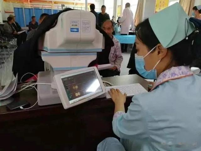 双十一|进击的医疗AI独角兽 鹰瞳科技不止瞄准千亿市场？