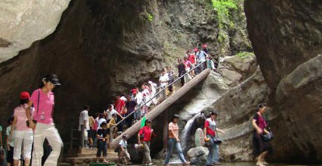 旅游业 5A级景区曾一年接待百万人次,如今为何无人光顾,面临破产?