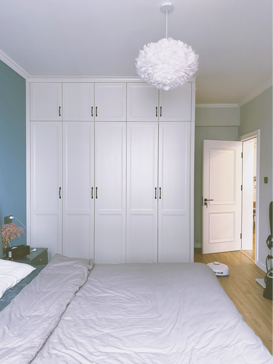 北欧风新房装修完工,简约装饰大气又温馨,入户就被客餐厅迷住