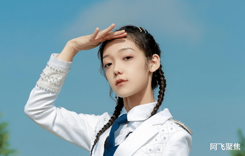 迪丽热巴|7月最火女歌手榜更新：硬糖少女仅3人上榜，榜首是全能ACE