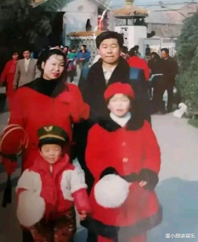 姚策|许敏爆出多张姚策童年照，网友看了表示“姚策生活比郭威好太多”