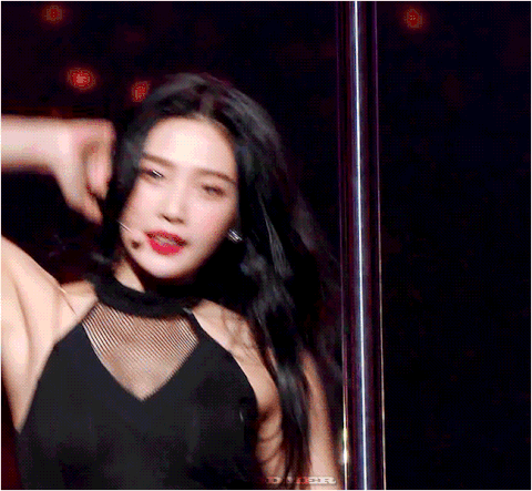 InsDaily|她是怎么从五大三粗逆袭成“果汁系”神颜的？网友：这回学到了！