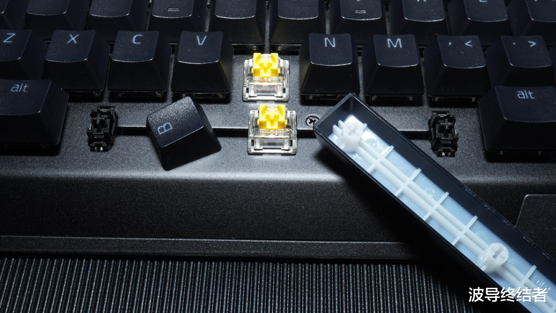 雷蛇|快与靓的交融 - 雷蛇 黑寡妇蜘蛛V3 Pro