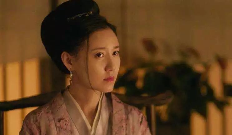 人贩子|《知否》：大娘子卖林噙霜时，难怪人贩子要看她牙口？细思极恐！