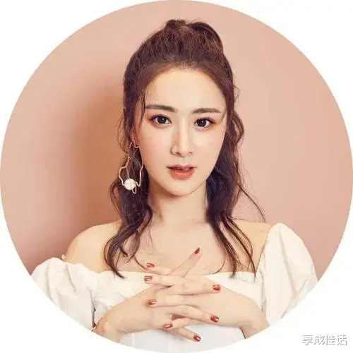 李天佑|时隔三年天佑频频试水，露脸直播半小时人气低落，单场收入仅2万