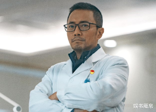 中国医生|《中国医生》两天票房破2亿，客串仅一分钟的00后女星实在惊艳