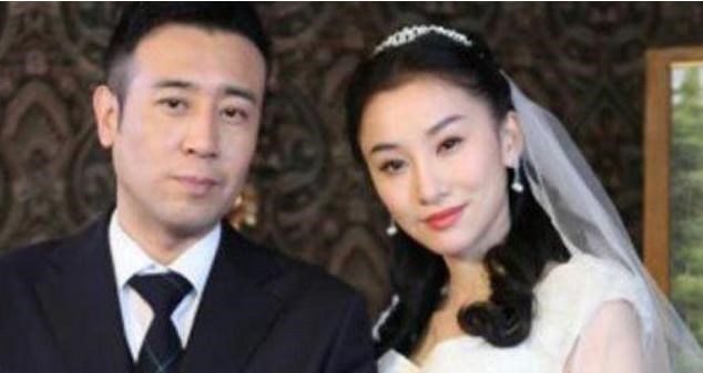 各抒己见 娱乐圈没有干净的爱情？让他们告诉你，什么叫“只愿得一人心”