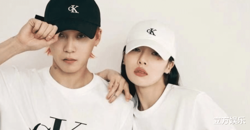 金泫雅|泫雅晒接吻照！女方伸舌头遭后者躲避，网友：能不能纹个眉毛