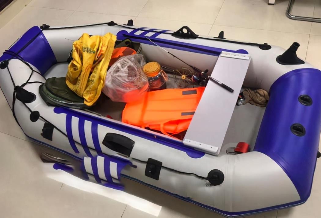 案件通报|没撞人也要赔!26岁男子夜钓遇“浮尸惊魂”跳江溺亡,家属索赔92万