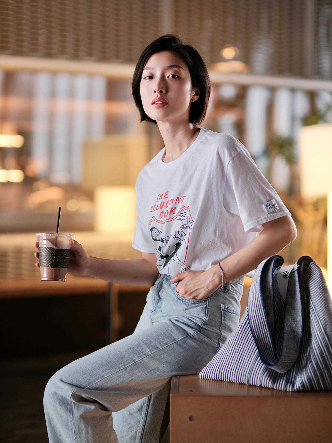 何有强|今年夏天,有种穿搭火了,叫“T恤+牛仔裤”, 谁穿谁好看!