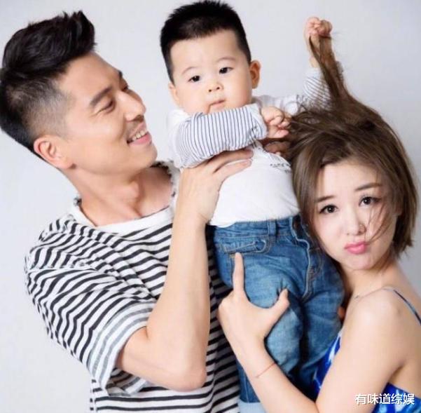 李小萌|她是冯巩“女儿”，出道20年不接吻戏，初吻留给老公，35岁像18岁