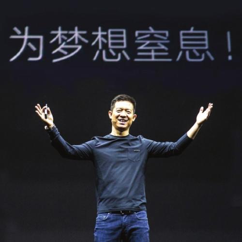 华为|华为官宣:首款联手打造的轿车落地,续航最高可达708KM