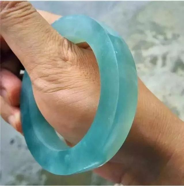 水冰|蓝水冰种翡翠开料,现场尖叫不断!