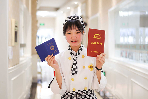 中小学|中考失利怎么办?秋季学籍注册来一波!