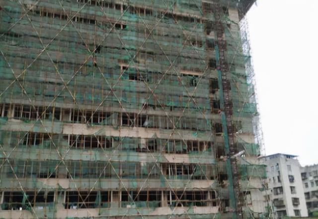 南京|开发商开始降价甩卖，为何楼市没出现抢购潮？5点真相很扎心