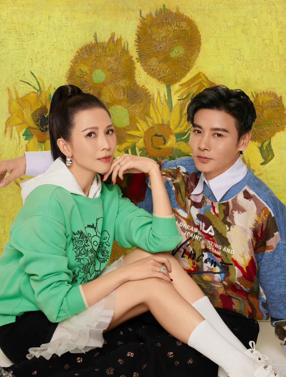 蔡少芬|史上最年轻港姐，与丈夫结婚14年恩爱如初，今儿女高颜值惹人羡慕