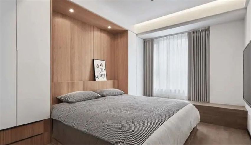 卧室床明明靠墙放最好,为何懂行人却说,这“三面”墙不能放?