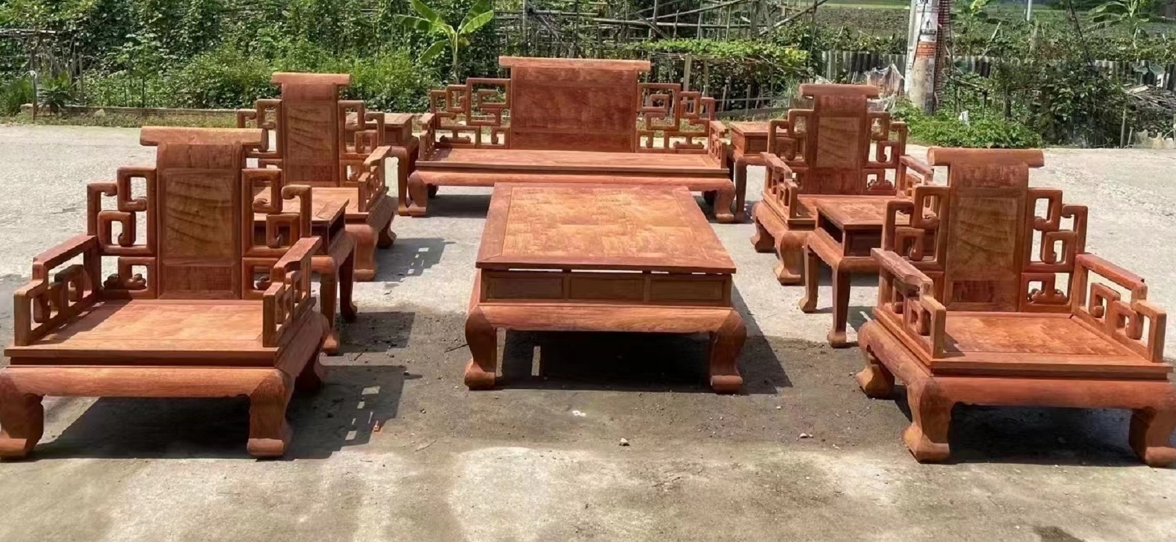 购买红木渠道，经销商实体店、网店、展销会、红木家具工厂