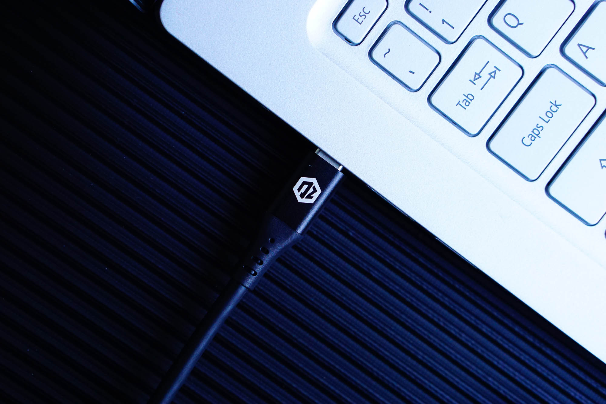 USB|工作的得力助手,AENZR12in1拓展坞