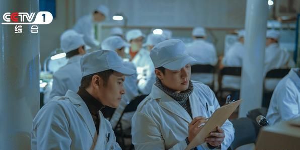 李艺彤|央视《问天》热播，男男女女谈情说爱，画面七拼八凑，浪费好题材