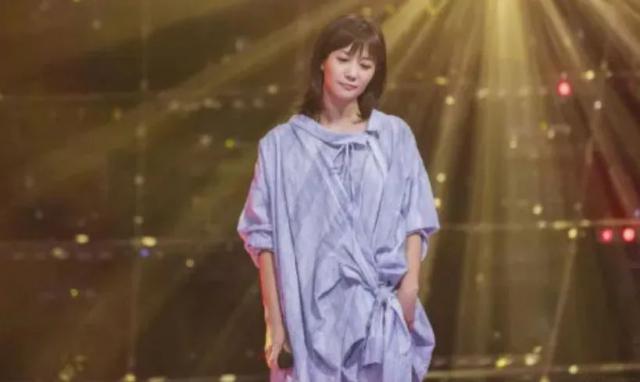 郑爽的书|炸锅！徐静蕾被曝光曾公开表示“会找代孕”