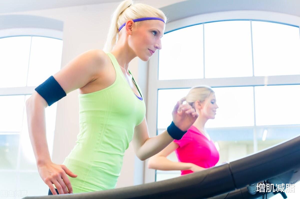 增肌减脂|人到中年易发胖？4个方法让你维持住好身材，保持年轻的状态
