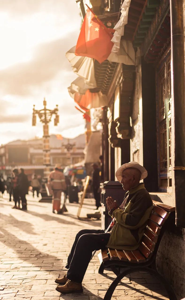 黄果树瀑布 《国家地理》评选中国一生必去的50个地方，我去过26个，你呢？