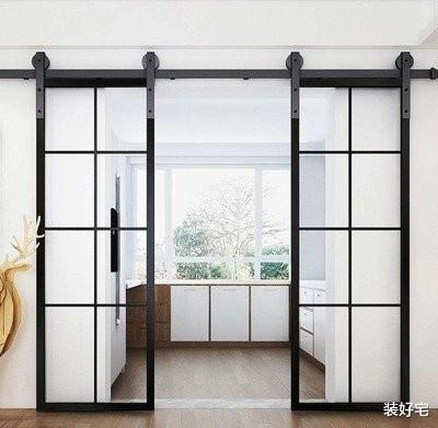 厨房的玻璃推拉门,已经过时了,聪明人都这样做,你还不知道吗?