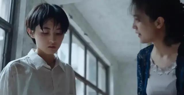 c位|破5亿却遭抵制，被指三观不正结局恶心，张子枫新片已沦为烂片？