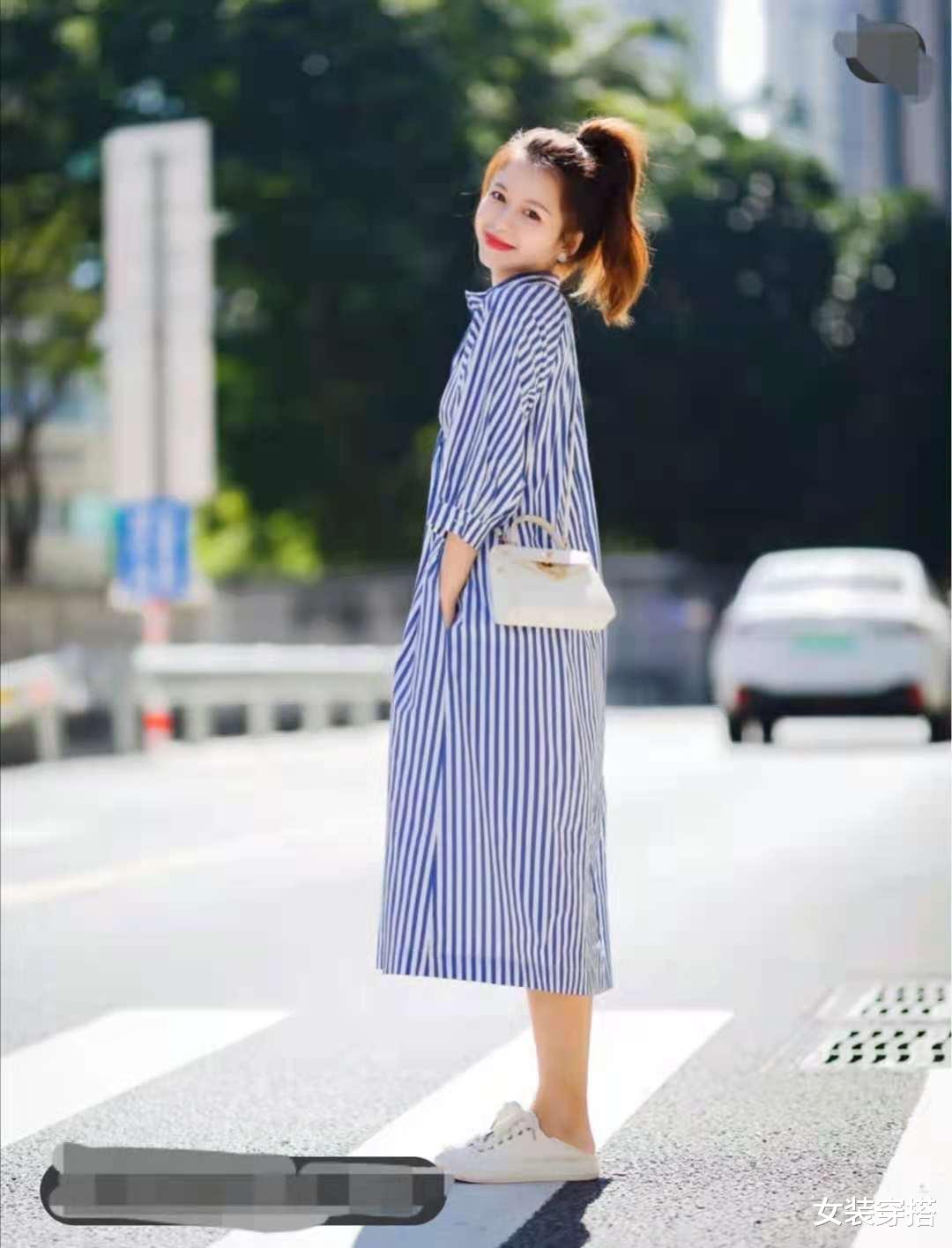 女装穿搭|蓝色连衣裙配什么鞋子好看