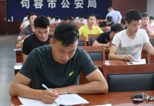 安妈育儿日|又一“铁饭碗”开始招聘，预计招录1878人，专科生也有机会报考