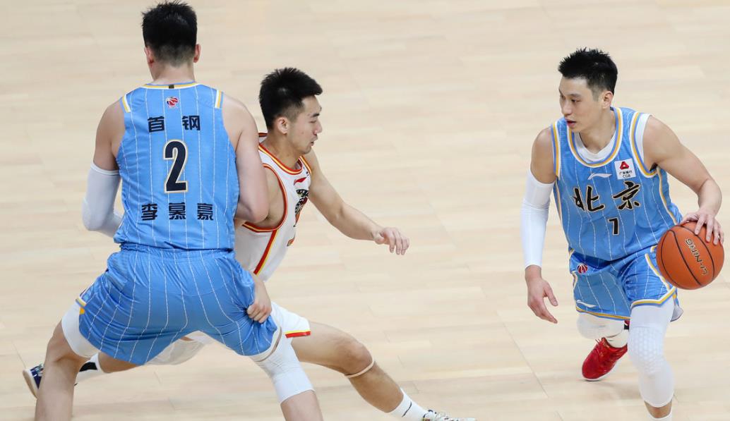 林书豪|北京大胜吉林！三名虎将仍然被吐槽，林书豪赛后表态，球迷安心了