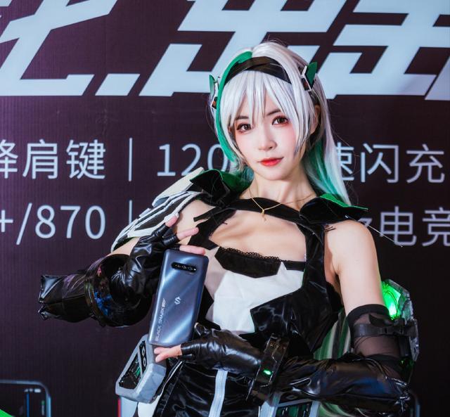 高通骁龙|安兔兔性能排行惹争议,骁龙8未能上榜,解释原因遭质疑!