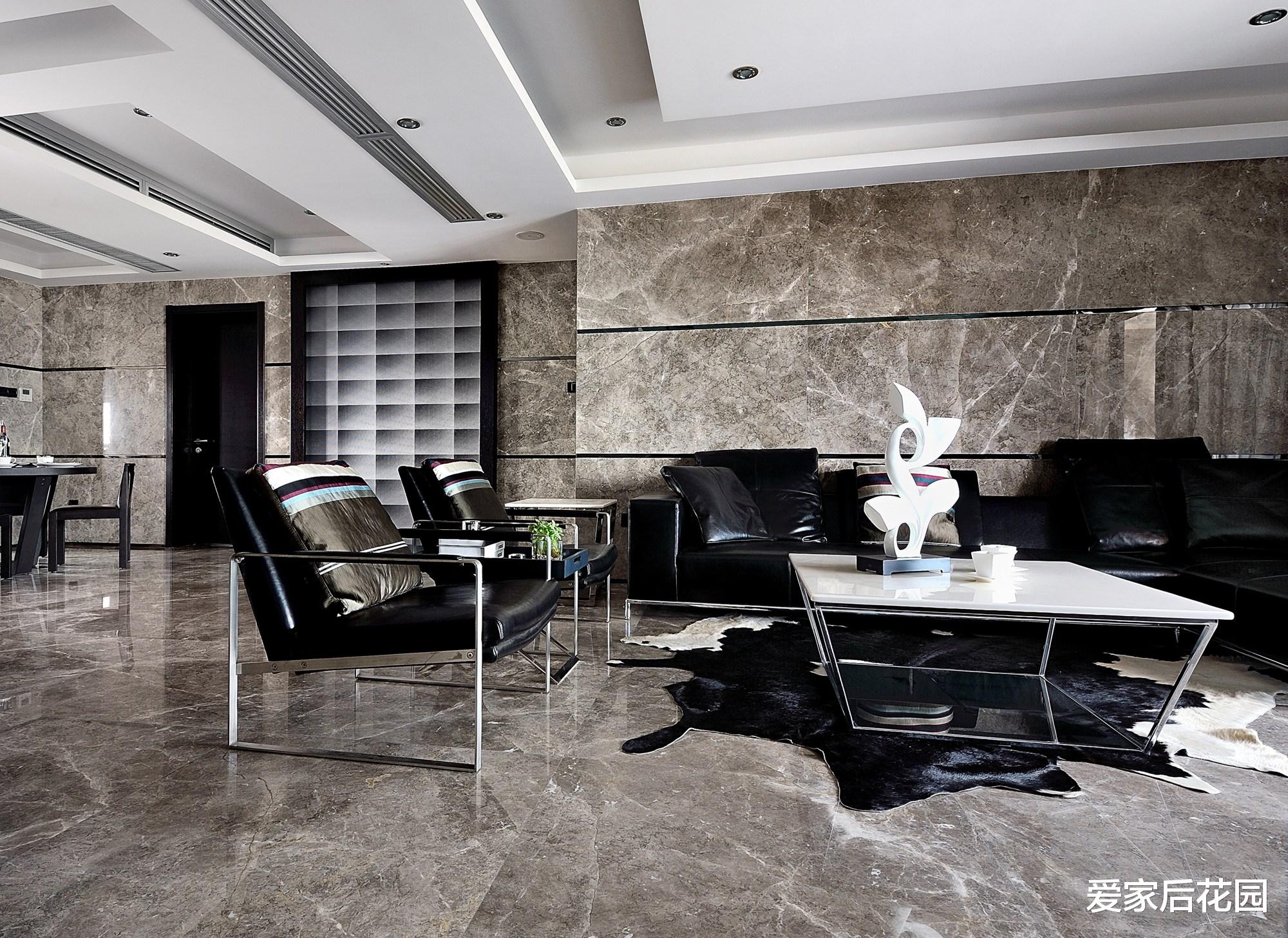 当初不听劝的,全屋铺了瓷砖,入住之后才发现问题太多,真后悔