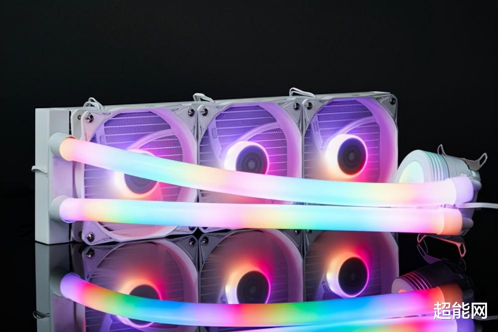 散热器|先马冰彩360W一体式水冷散热器图赏：360度幻彩灯效