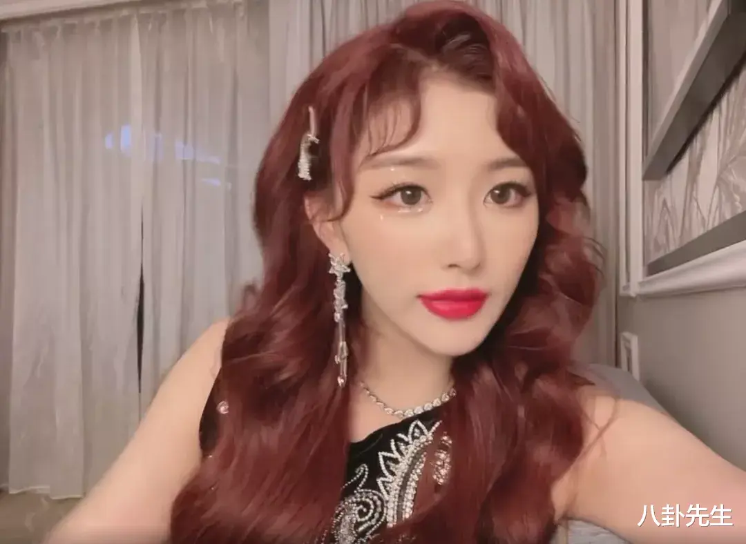 张萌|明明已经挺漂亮，却非要折腾脸的7大女星