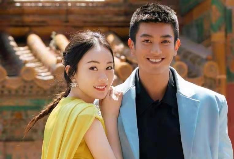 公益|于明加称演了三回姐弟恋，只有一回成功了，娱乐圈的姐弟恋幸福吗