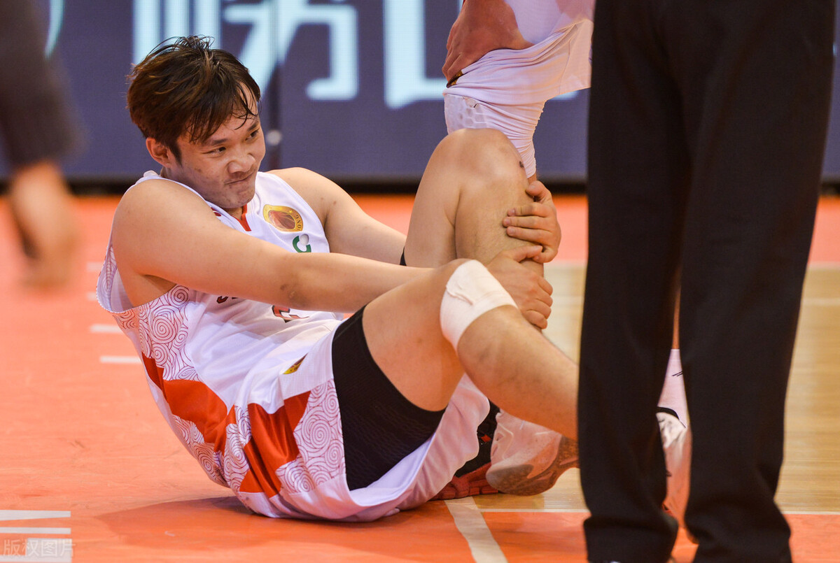 丁彦雨航|丁彦雨航复出又传噩耗！训练场上错误百出，1细节或注定无缘赛场