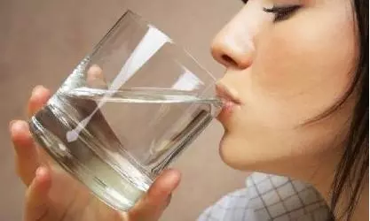 迈加医学产业园|喝可乐还能溶解结石？男子每天喝2大瓶，结果...