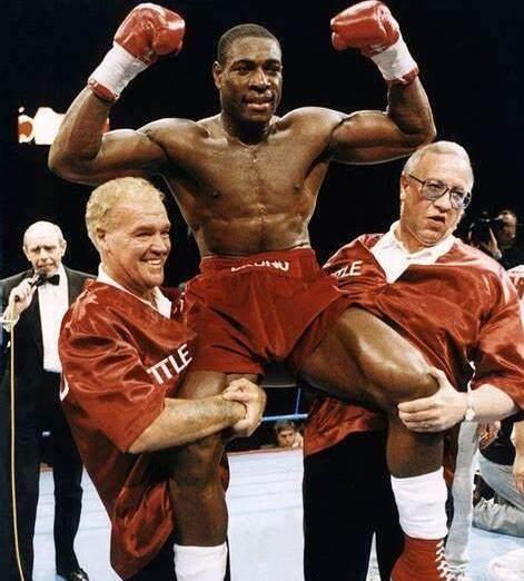 邁克·泰森|兩戰(zhàn)泰森的布魯諾：富里若生活在我們那個(gè)時(shí)代，會(huì)被當(dāng)作晚餐吃掉