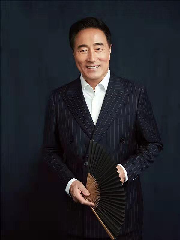 袁冰妍|杨立新：把初恋妻子当成宝，亲生儿子成他和妻子心病