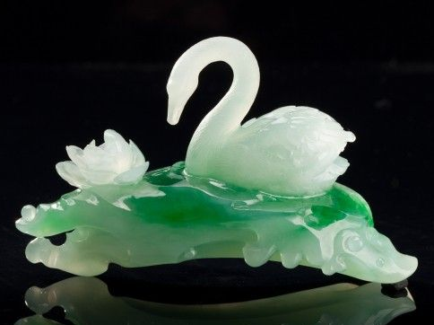 翡翠|带你了解牙马种翡翠的特征，通过这篇文章，你对其有了解了吗？