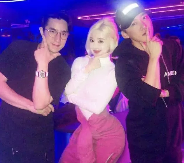 陈伟霆|愤怒！吸毒男星复出当导演，新片正式上映，为了挣钱脸都不要了！