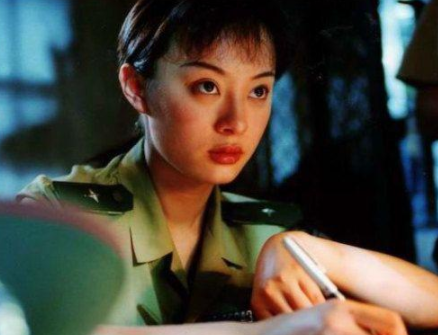 孙俪|12岁遭父亲弃，21岁走红，29岁嫁给活宝老公，今结婚10年仍恩爱