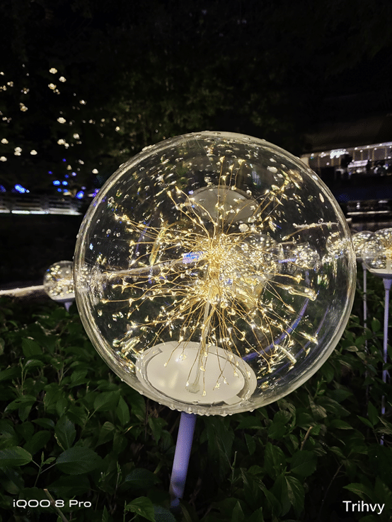 华为|让2K屏、独显芯片与120W快充成旗舰标配？iQOO 8 Pro体验