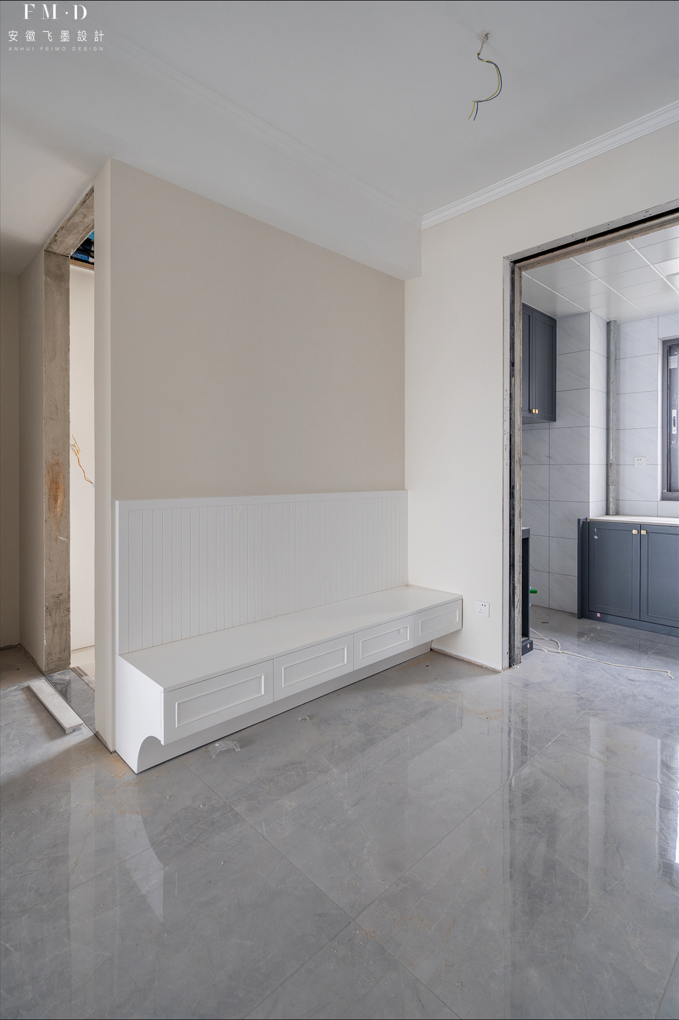 我有话说:餐厅面积小就做成卡座,省地储物多,坐着舒适度也高