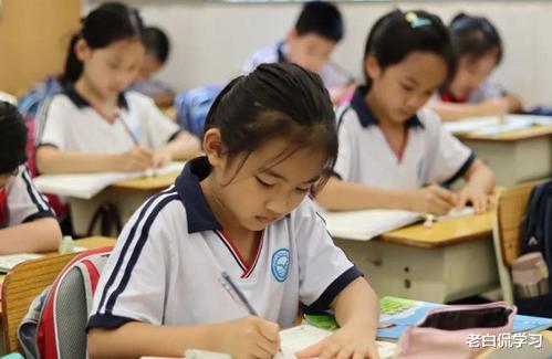 老白侃学习|“豪横”的考试答卷火了，忍了中学生，却被小学生逗乐了